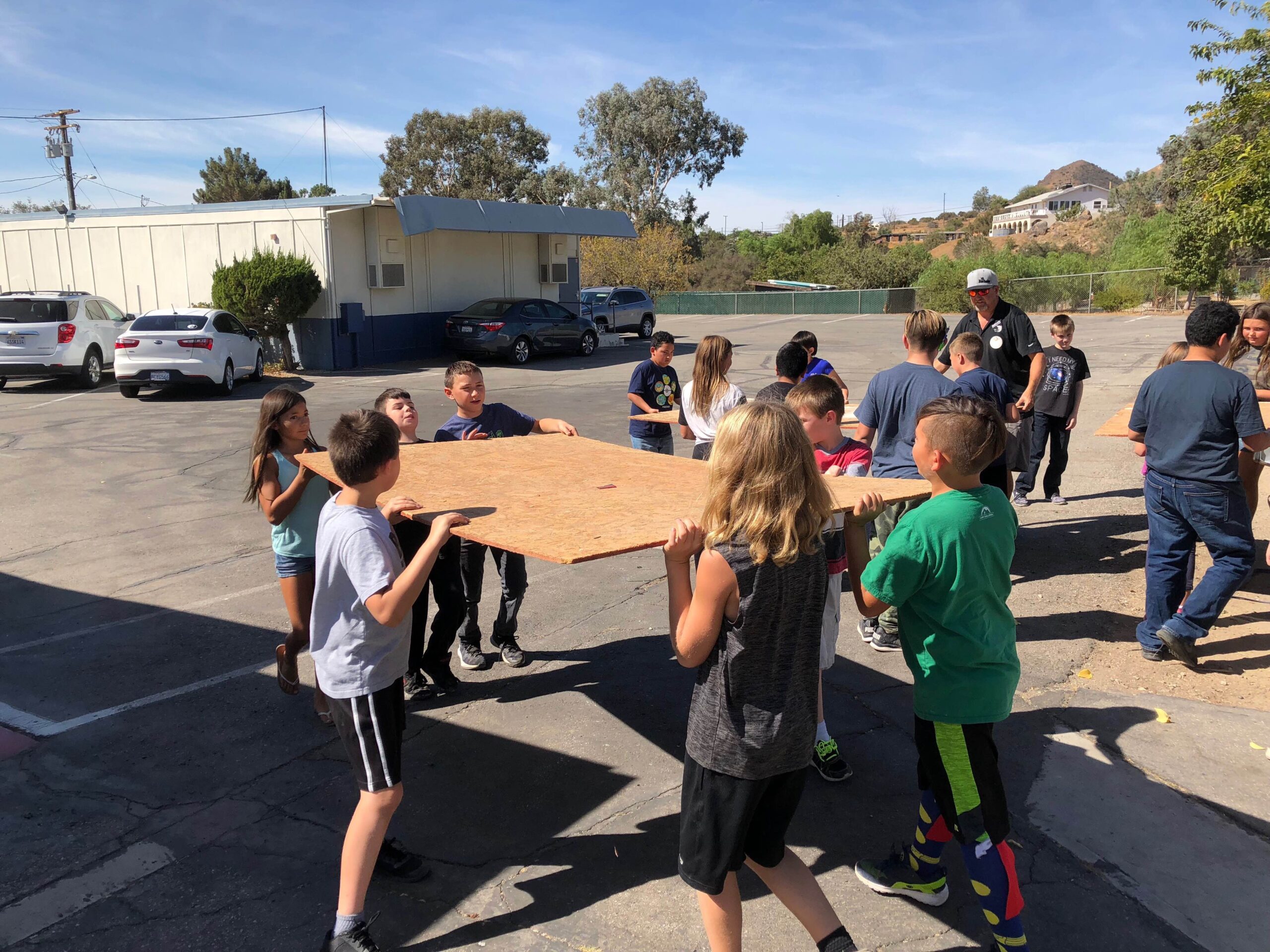 iLEAD Agua Dulce Chicken Coop