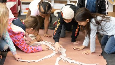 learners dinosaur skeleton