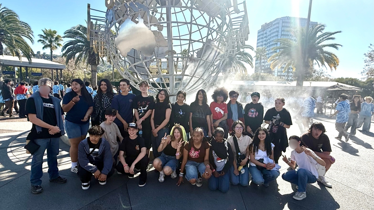 8th Grade Jr. Grad Night Universal Studios 5.8.2025 iLEAD Agua Dulce (1)